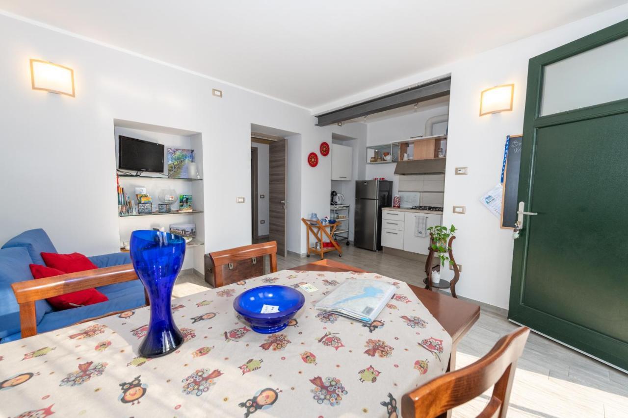 Casacobelli Villa Monzambano Bagian luar foto