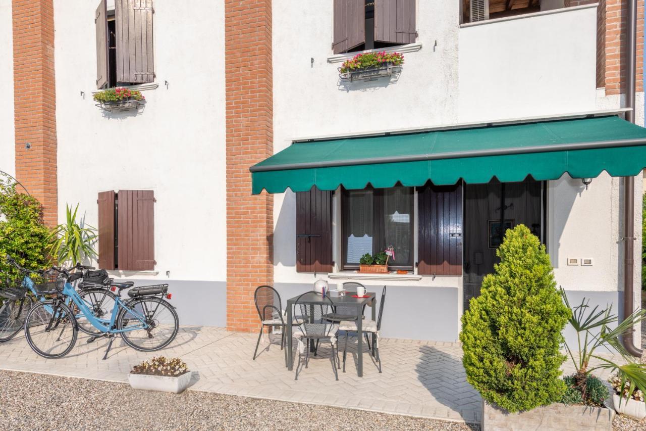Casacobelli Villa Monzambano Bagian luar foto