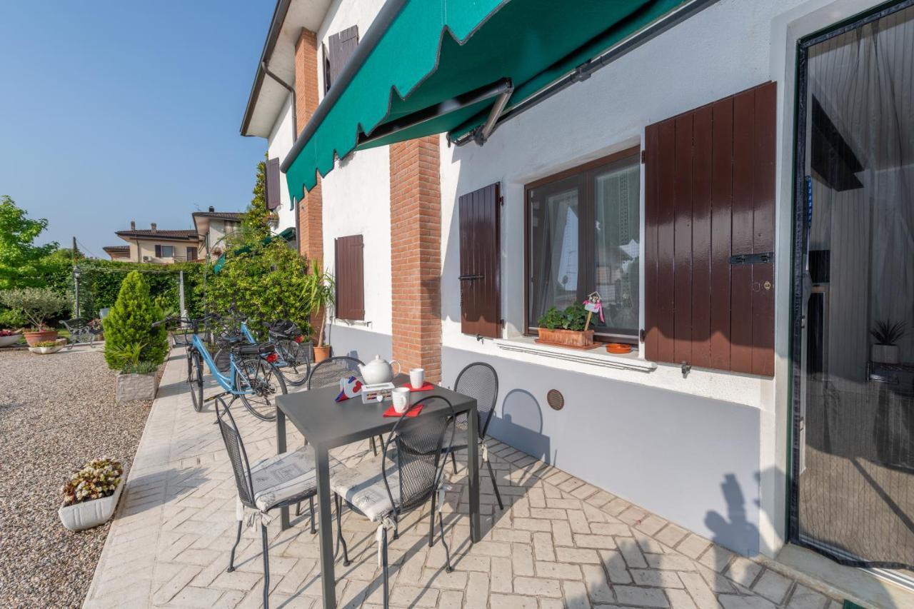 Casacobelli Villa Monzambano Bagian luar foto