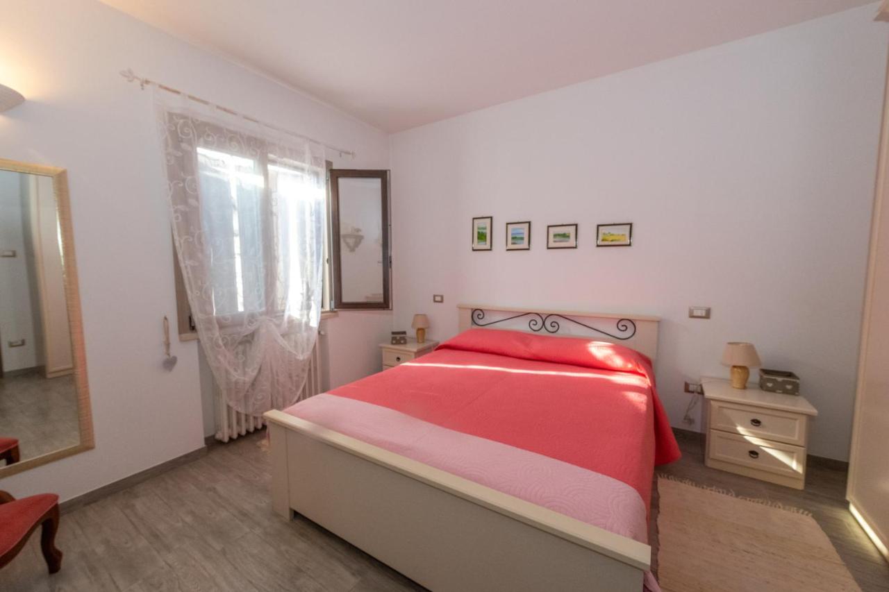Casacobelli Villa Monzambano Bagian luar foto