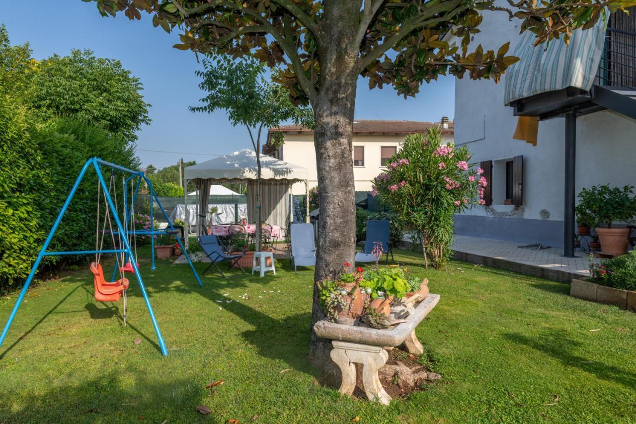 Casacobelli Villa Monzambano Bagian luar foto