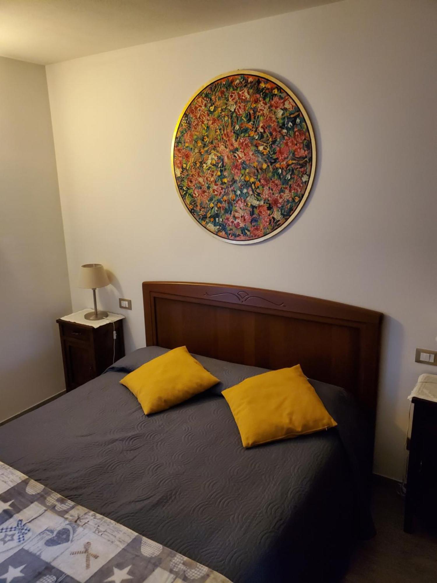 Casacobelli Villa Monzambano Bagian luar foto